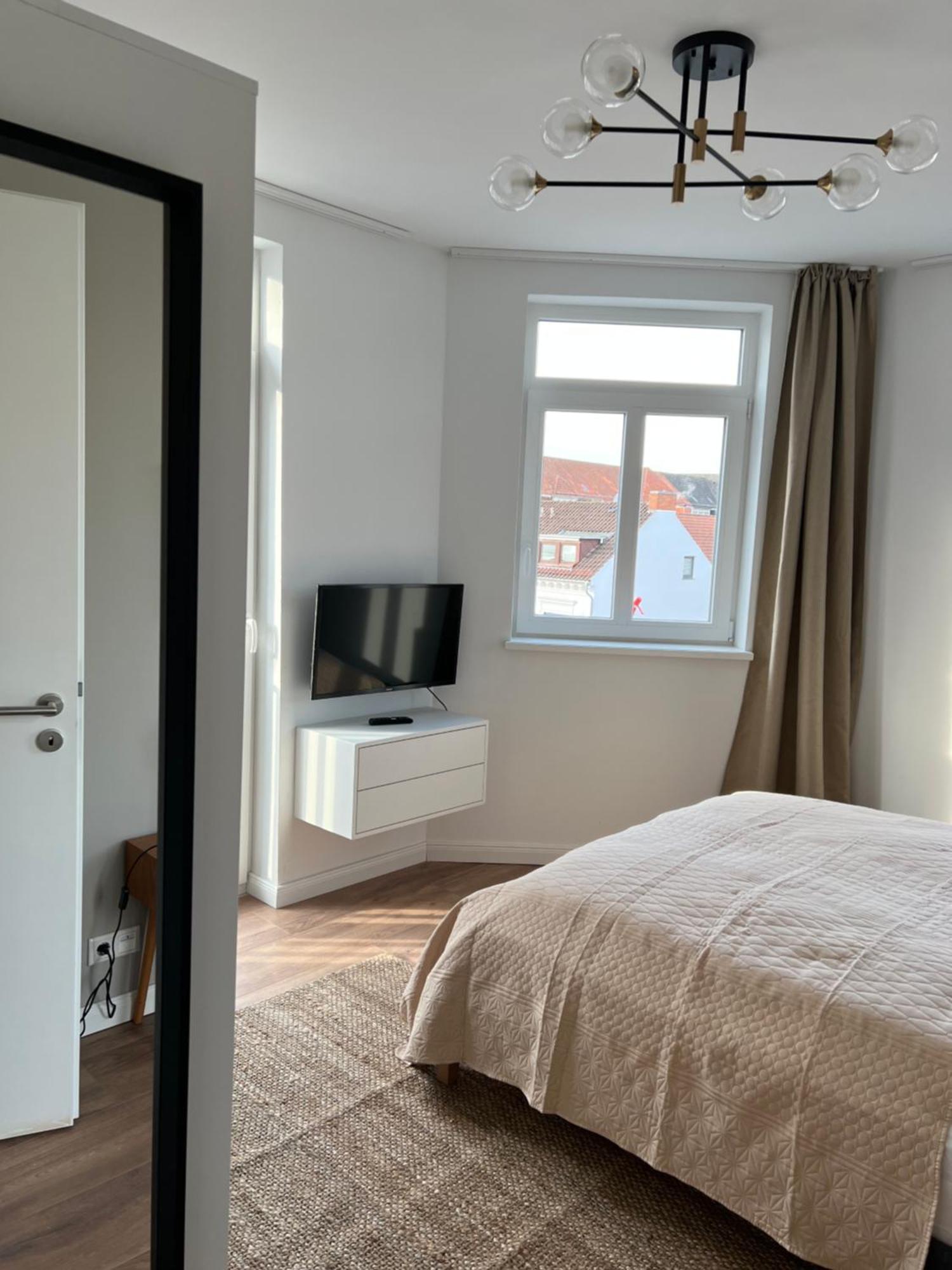 Zentrale, Schoene Design-Wohnung Im Coolen Viertel Brémai repülőtér Kültér fotó